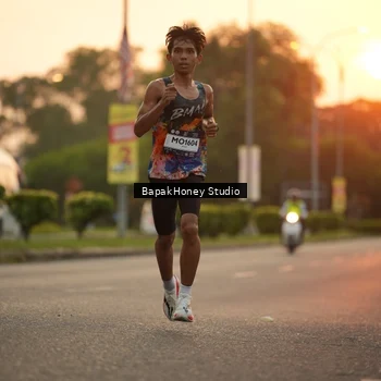 Runner Photo 7674827