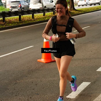 Runner Photo 7674828