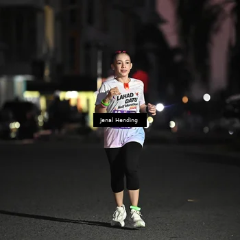 Runner Photo 7674833