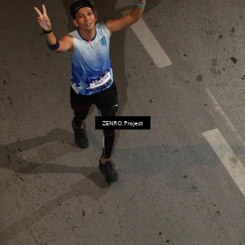Runner Photo 7674840