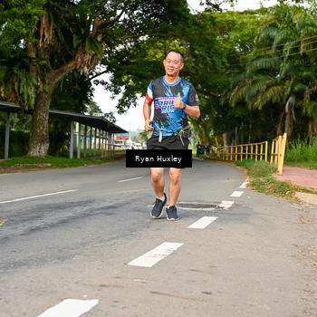 Runner Photo 7674844