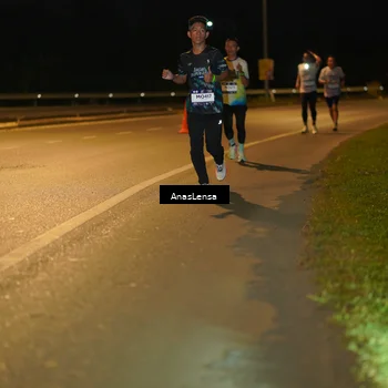 Runner Photo 7674859
