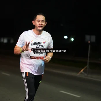 Runner Photo 7674862