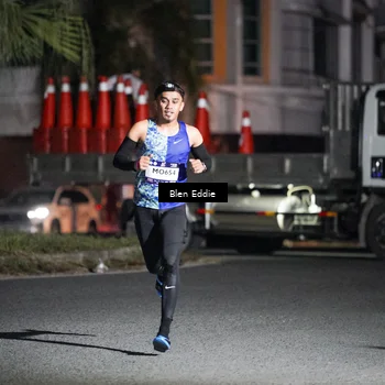 Runner Photo 7674870