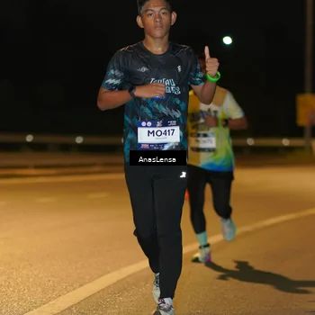 Runner Photo 7674871