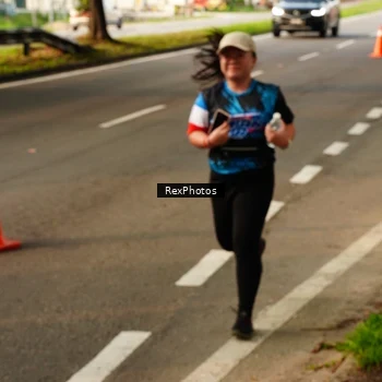 Runner Photo 7674879