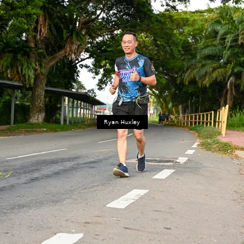 Runner Photo 7674893