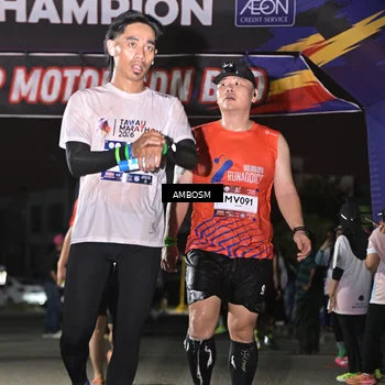 Runner Photo 7674905