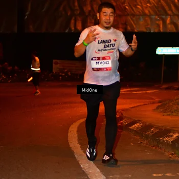 Runner Photo 7674915