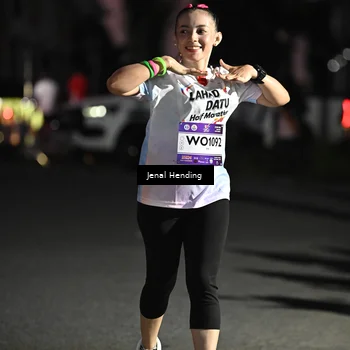 Runner Photo 7674919