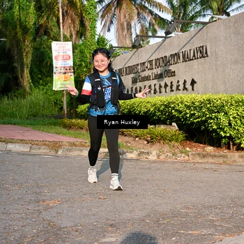 Runner Photo 7674927
