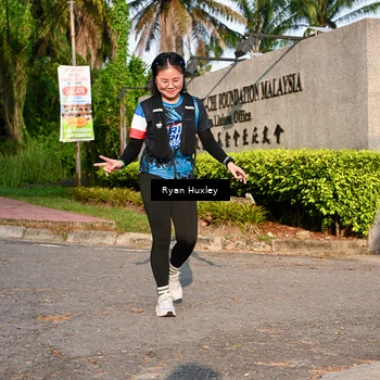 Runner Photo 7674943