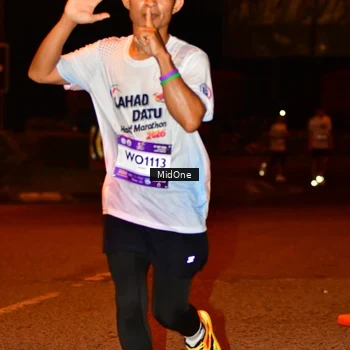Runner Photo 7674959