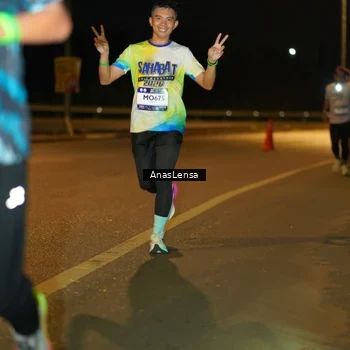 Runner Photo 7674977