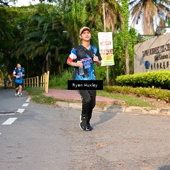 Runner Photo 7674979