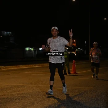 Runner Photo 7674989