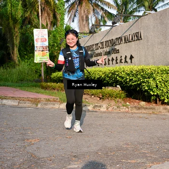 Runner Photo 7674991