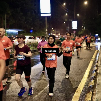 Runner Photo 7675021