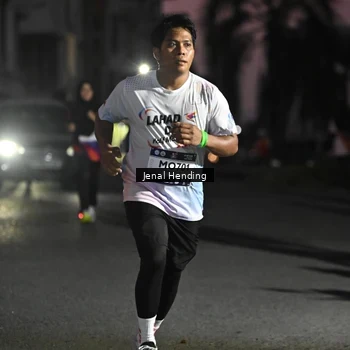 Runner Photo 7675030
