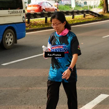 Runner Photo 7675038