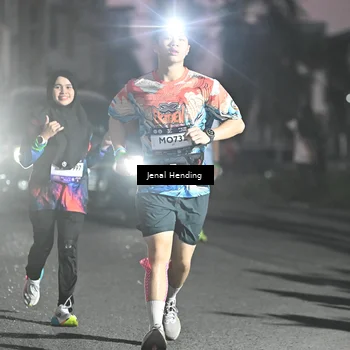 Runner Photo 7675052