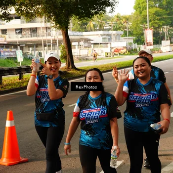 Runner Photo 7675056