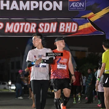 Runner Photo 7675077