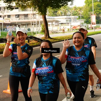 Runner Photo 7675080
