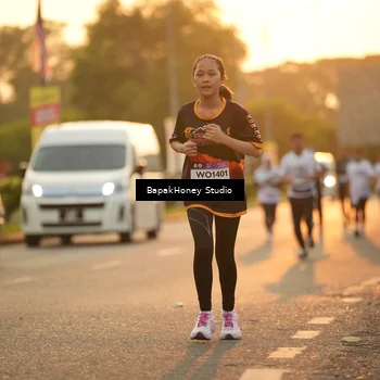Runner Photo 7675083