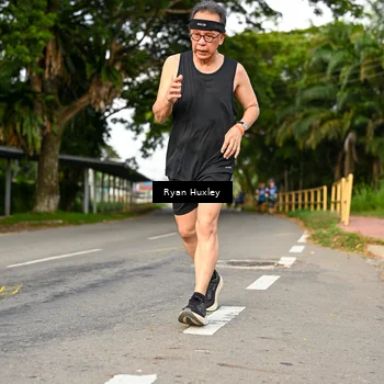 Runner Photo 7675093