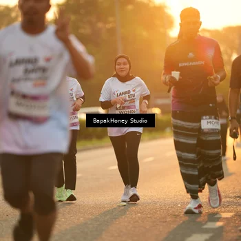 Runner Photo 7675111