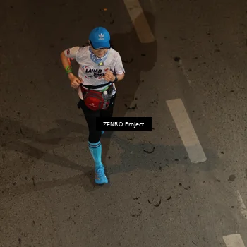 Runner Photo 7675138