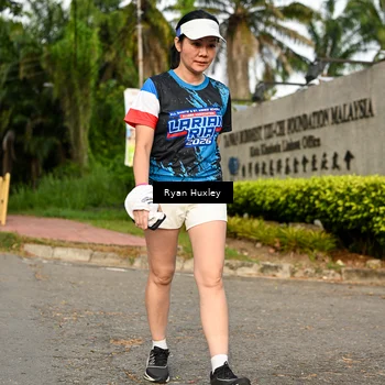 Runner Photo 7675144