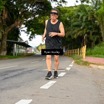 Runner Photo 7675152