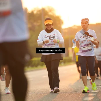 Runner Photo 7675161