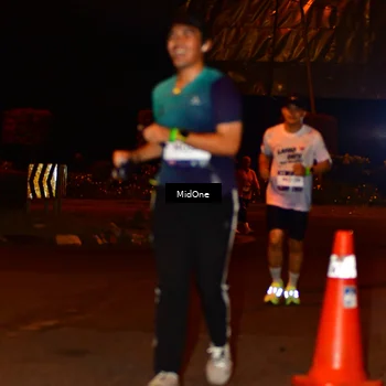Runner Photo 7675170