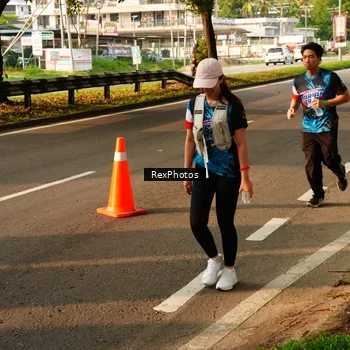 Runner Photo 7675174