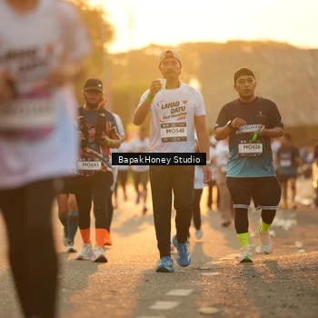 Runner Photo 7675175