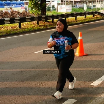 Runner Photo 7675220