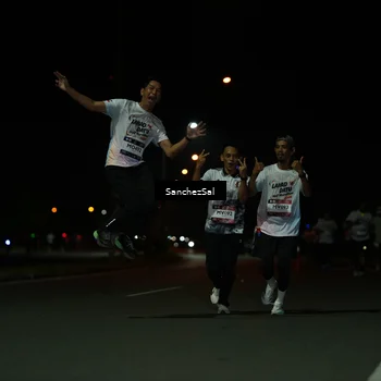 Runner Photo 7675227