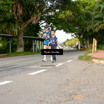 Runner Photo 7675235