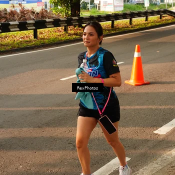 Runner Photo 7675243
