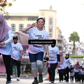 Runner Photo 7675292