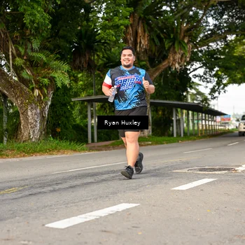 Runner Photo 7675297