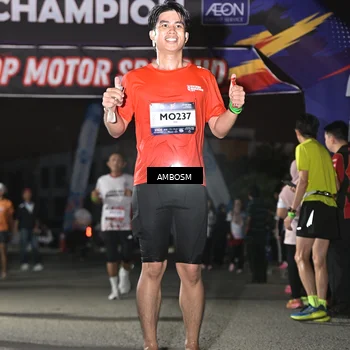Runner Photo 7675305