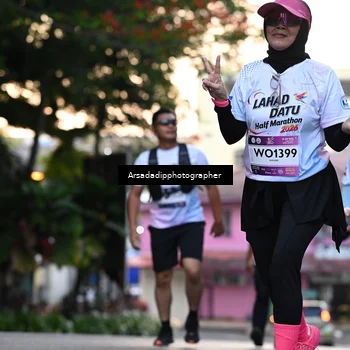 Runner Photo 7675314