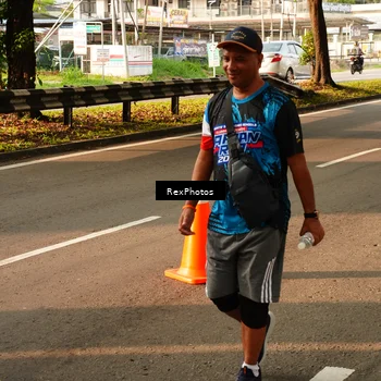Runner Photo 7675324