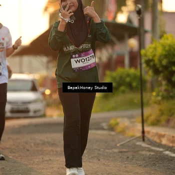 Runner Photo 7675334