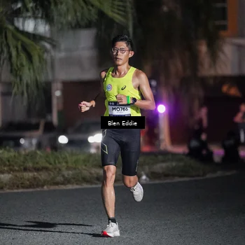 Runner Photo 7675340