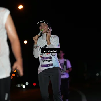 Runner Photo 7675354